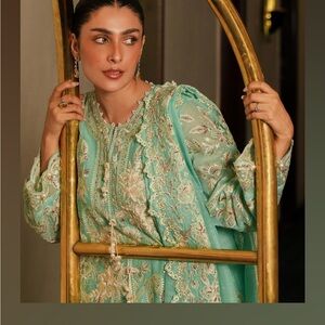 Sana Safinaz 4 Piece Elegant Mint Green Embroidered Kurta Set Multiple Sizes